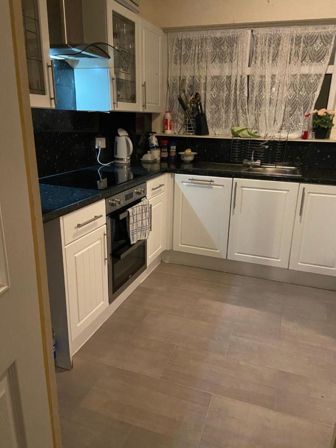 King Room In Warrington Ngoại thất bức ảnh